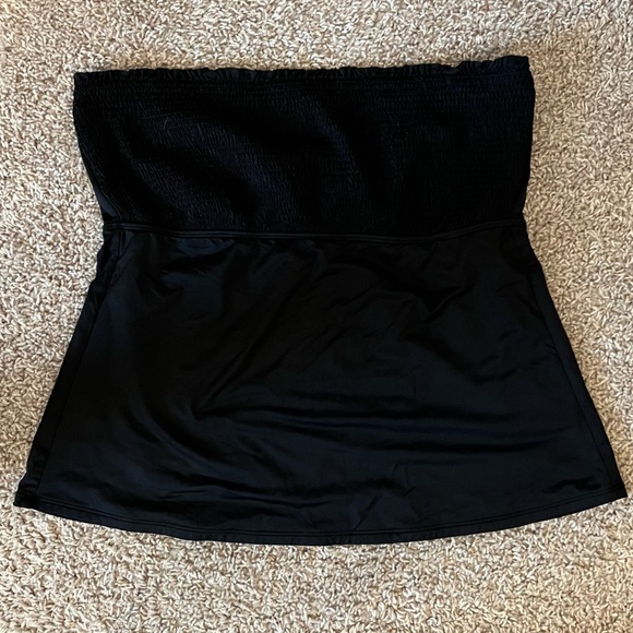 Black Strapless tankini top - Picture 1 of 4